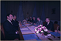 Jimmy Carter and US officials meet with the Shah of Iran and Iranian officials., 12/31/1977 - ARC Identifier: 177338.
